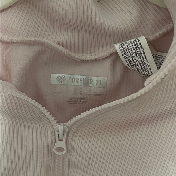 Forever 21 Light Pink Ribbed Quarter-Zip Crop Top - Picture 2 of 4